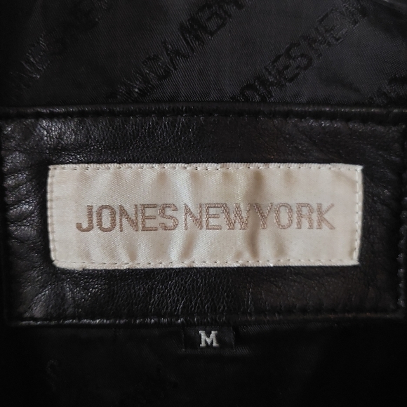 Jones New York Button Front Black Leather Jacket - Medium - Picture 4 of 8